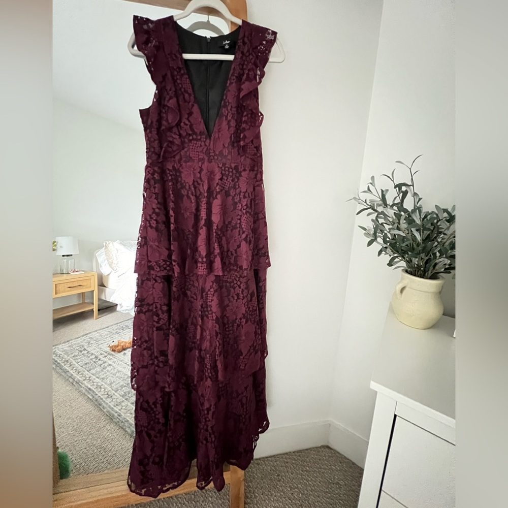 Lulus Molinetto Burgundy Lace Ruffled Tiered Sleeveless Maxi Dress